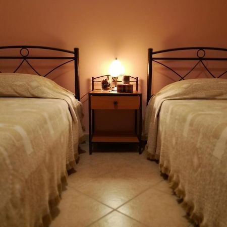 אתונה Platos Academy Apartment מראה חיצוני תמונה